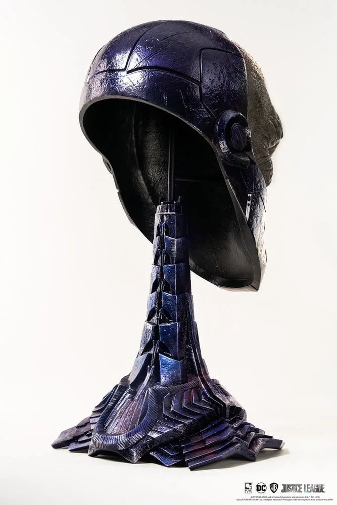Justice League Art Mask Replica – Darkseid 1:1 Scale 52 cm 4