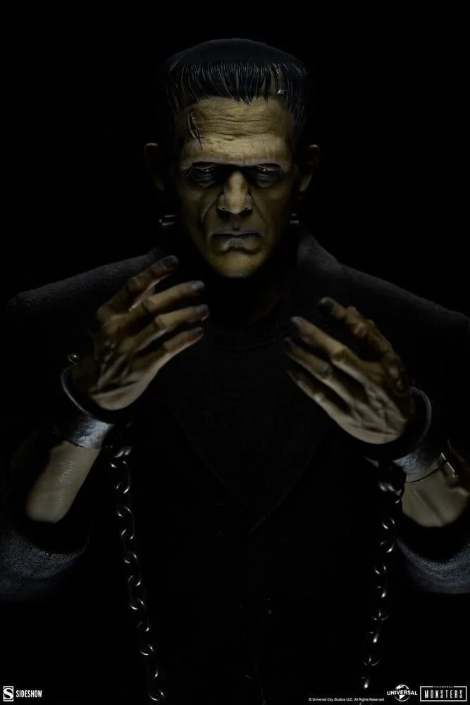 Universal Monsters Action Figure – Frankenstein Deluxe 33 cm 3