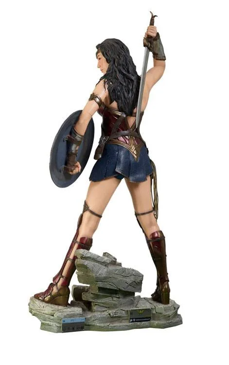 Wonder Woman Statue – Life-Size 1/1 Scale 224 cm 5