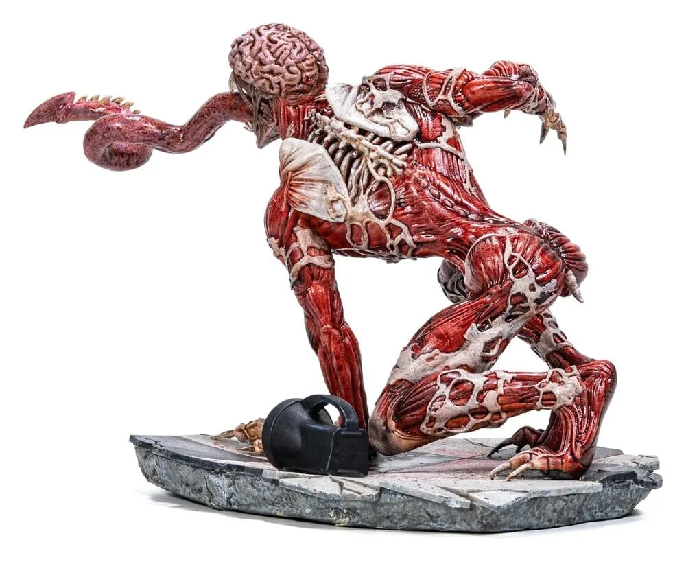 Resident Evil Statue – Licker by Numskull 2