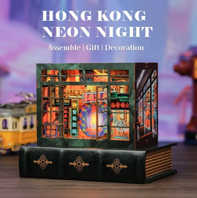 Hong Kong Book Nook – CuteBee Neon Light 13 x 17 cm 3