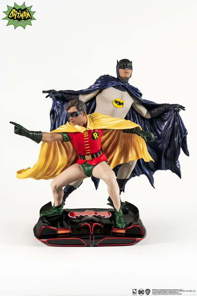 DC Comics Diorama – Batman and Robin 1966 1/8 Scale 23 cm