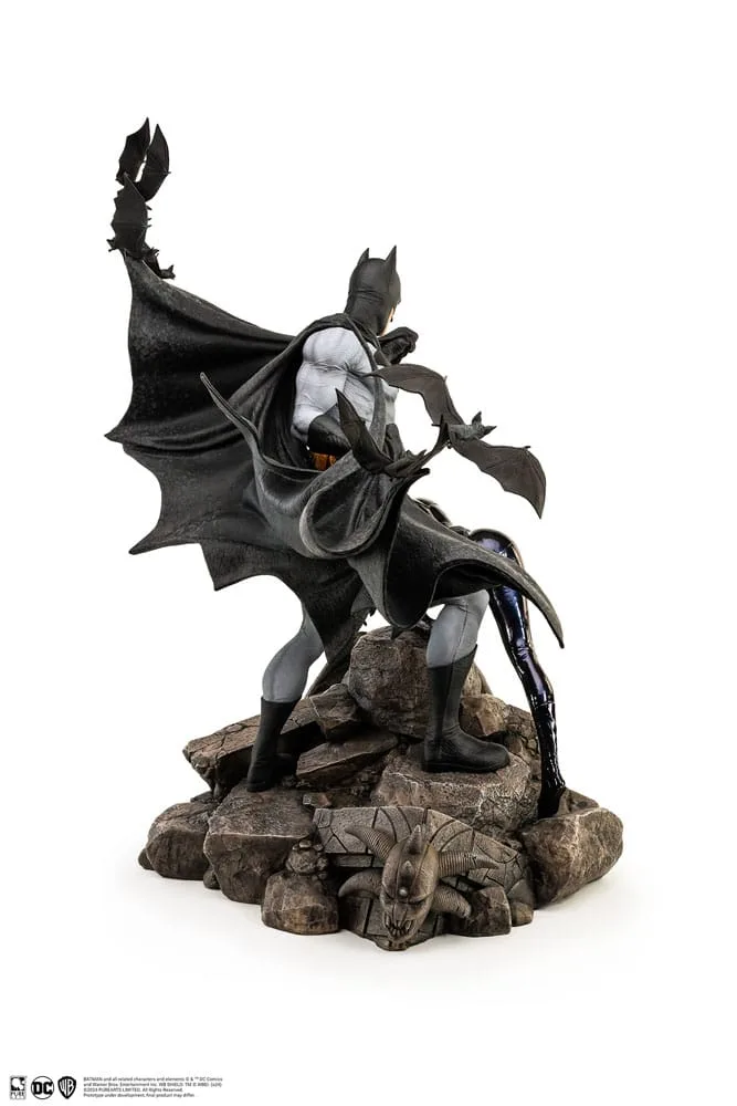 DC Comics Statue – Batman and Catwoman Reunion 1/4 Scale 67 cm 4