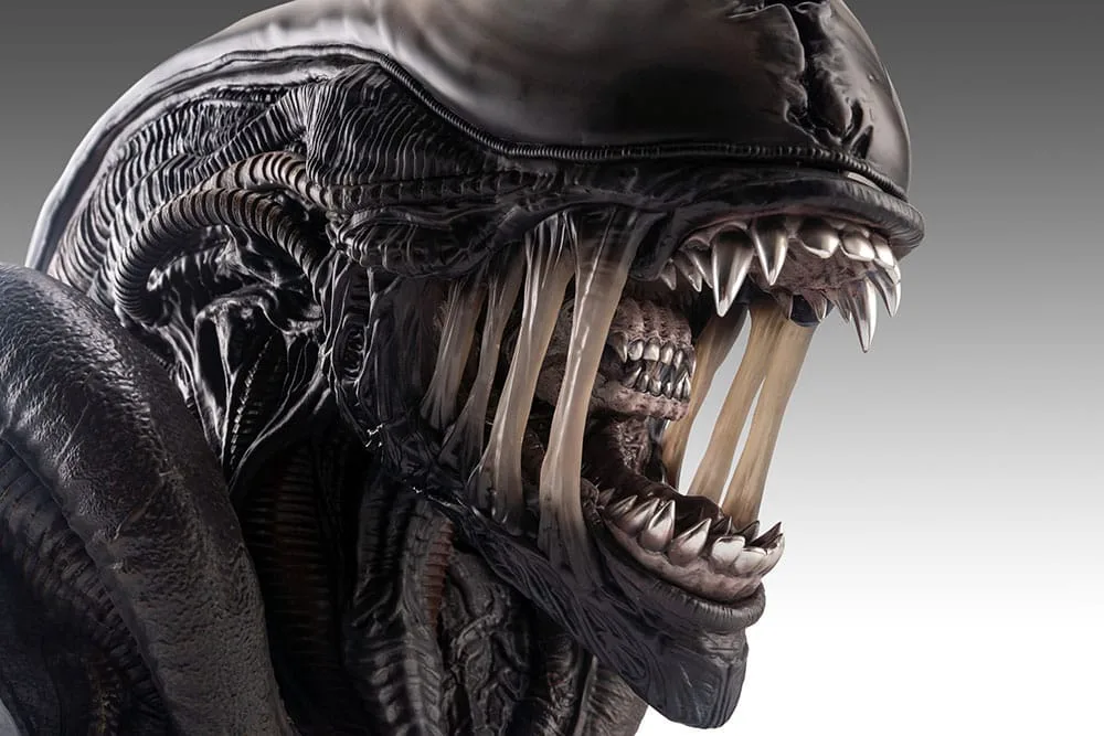 Alien Romulus Life-Size Bust – Scorched Xenomorph 53 cm 7