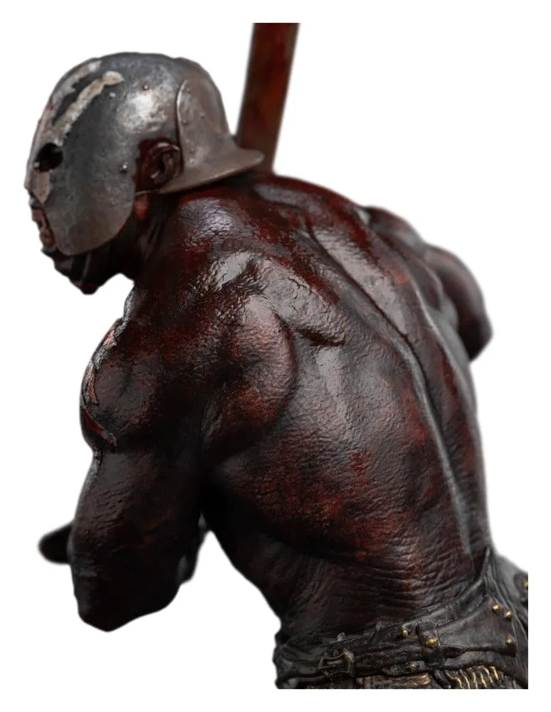The Lord of the Rings Mini Statue – Uruk-hai Berserker 24 cm 11