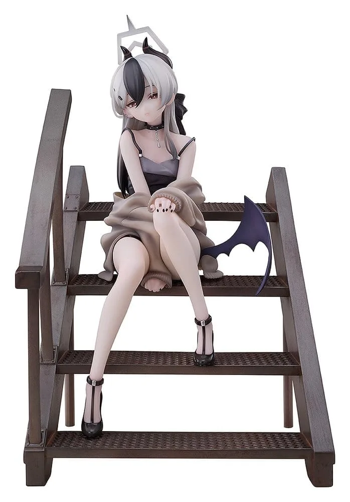 Blue Archive Statue – Kayoko Dress Memorial Lobby 1/7 22 cm