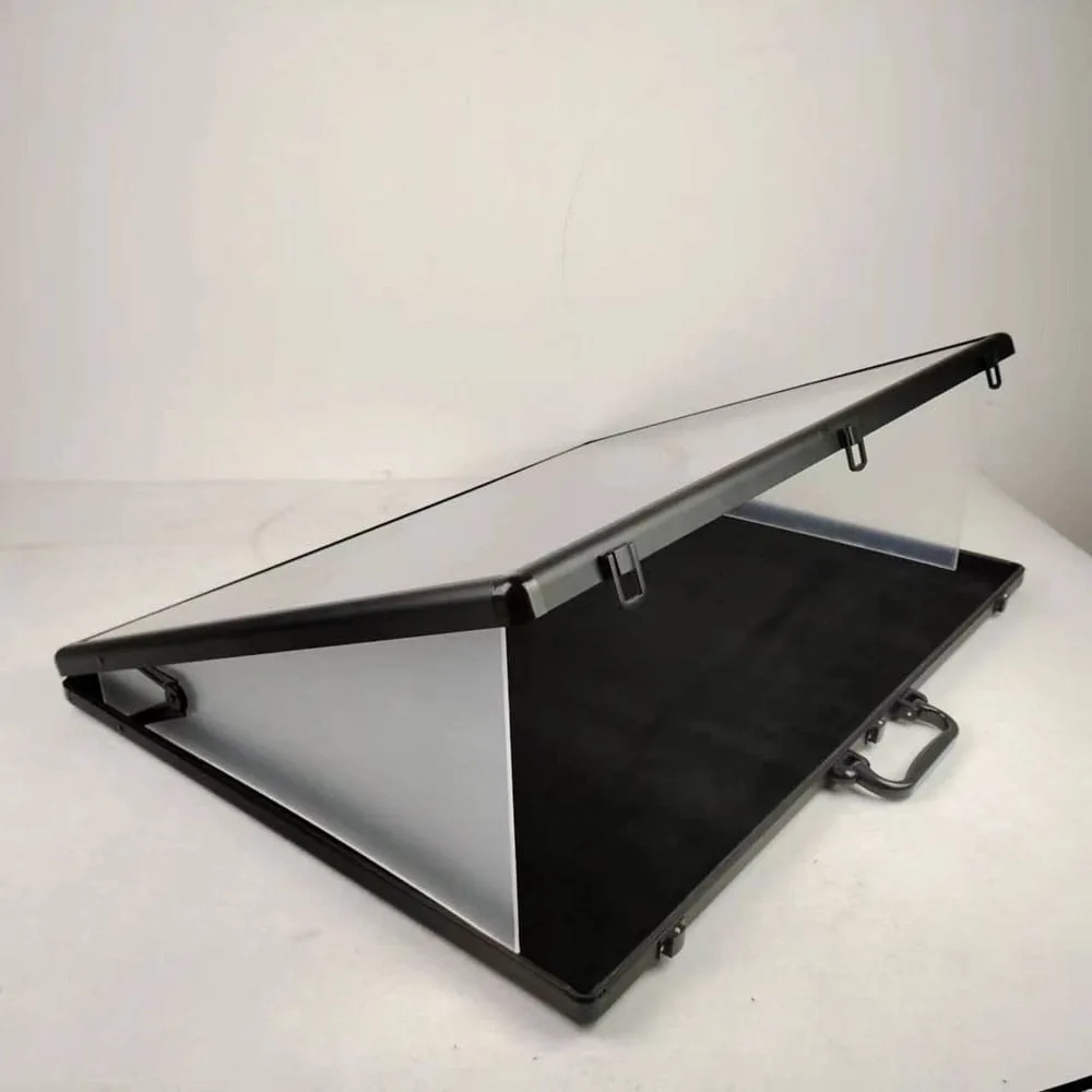 Evoretro Display Case – Black Aluminium 91.44 x 60.96 x 10.16 cm 2