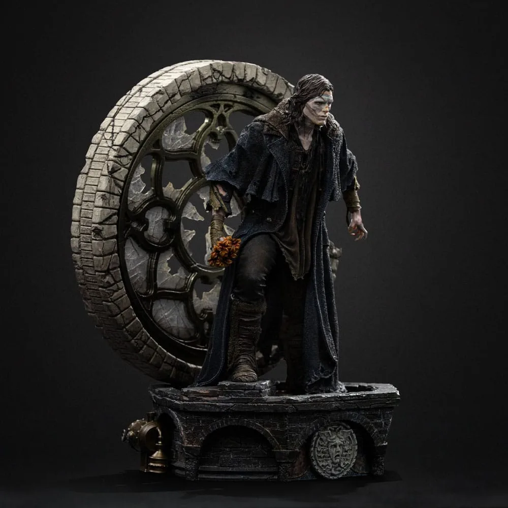 Guillermo del Toro Statue – Frankenstein’s Monster 1/10 24 cm 4