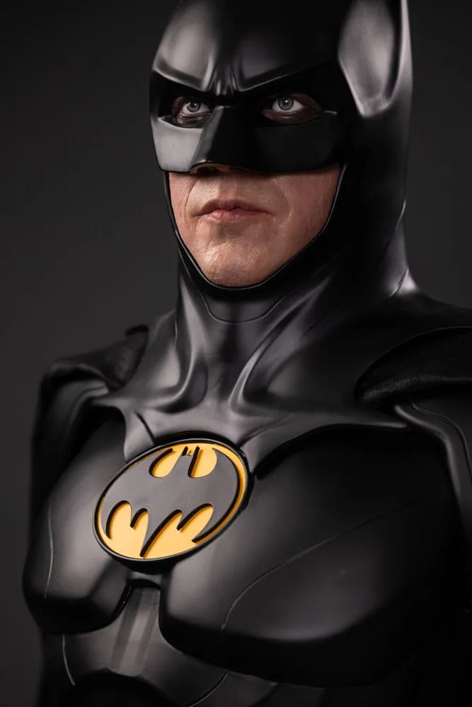The Flash Life-Size Statue – Batman Keaton 2 211 cm 21