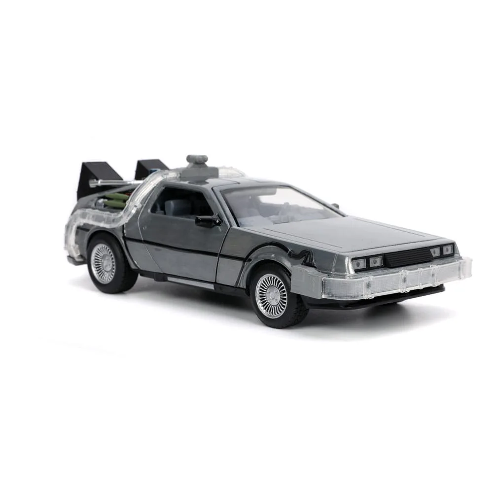Back to the Future Diecast Model – Time Machine 1/24 10