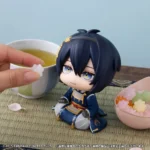 Touken Ranbu Online Figure – Munechika Mikazuki Look Up 11 cm 3