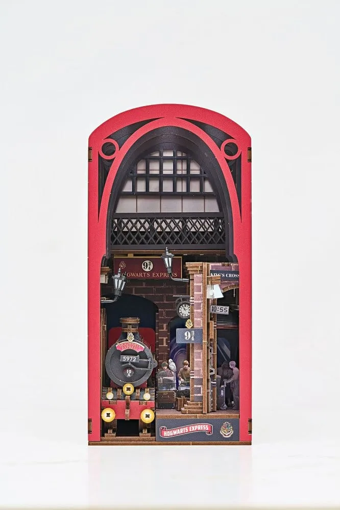 Harry Potter Book Nook – Hogwarts Express 18 cm 2