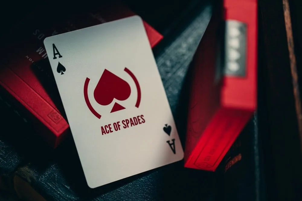 Theory 11 Playing Cards – (PRODUCT)RED 7
