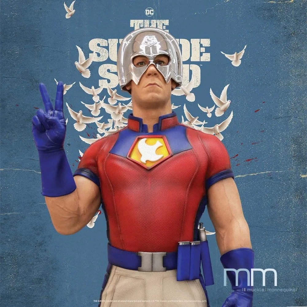 Suicide Squad Statue – Peacemaker in Lebensgröße 205 cm 7